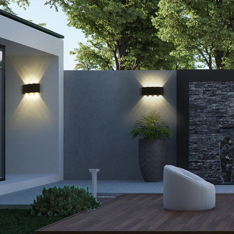 LED Outdoor I Décor Wall Lighting